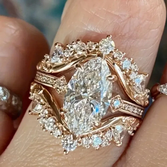 Gold Plated 3 Piece Ring - Beautiful Engagement style or Cocktail Ring SZ 6 - Picture 2 of 3